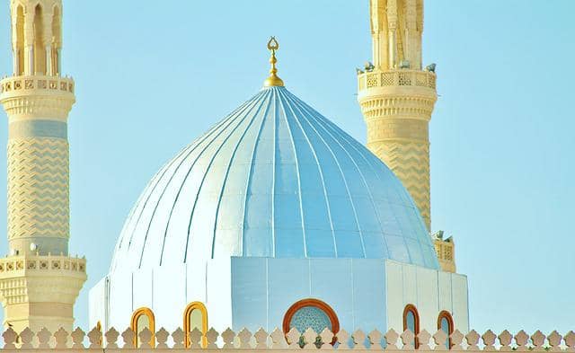 La restauration des mosquées à Médine
