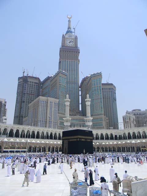 Le sol en marbre des mosquées Al Haram et Médine